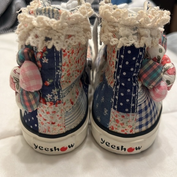 Yeeshow Girls High Top Patchwork Patch Sneakers Blue White 13 US / 30 Euro - Picture 5 of 8